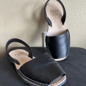 PONS Avarca Handmade Black Leather Open Toe